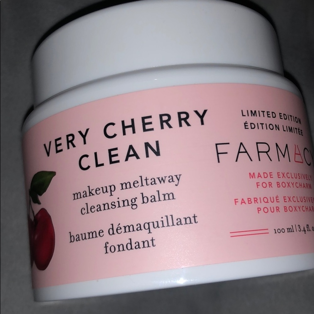 🍒 VERY CHERRY 🍒 FARMACY BRAND